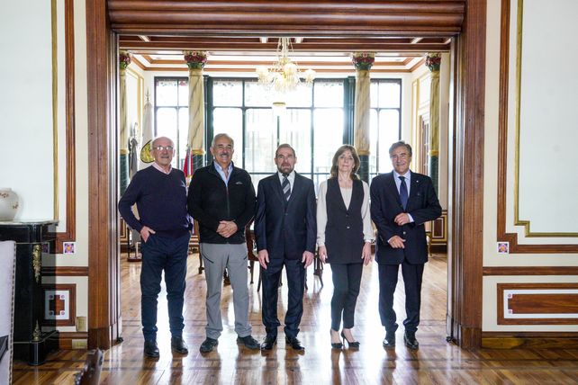 El equipo que comanda el Colegio: los ingenieros Jorge Gómez
