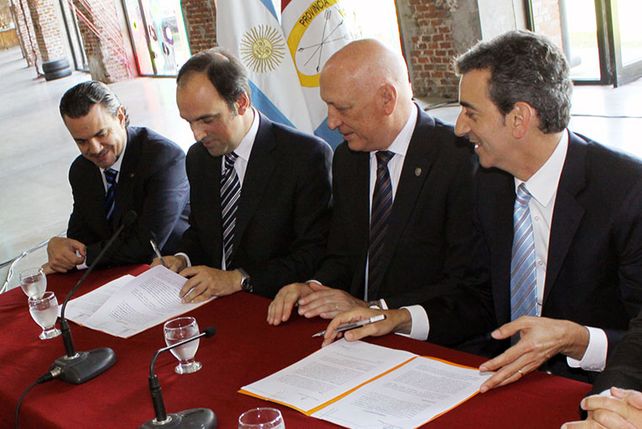 Tres oferentes para las obras de las ocho paradas del Tren Urbano