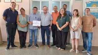 Michlig entregó aportes para la mejorar de infraestructura en escuelas de la ciudad de San Cristóbal