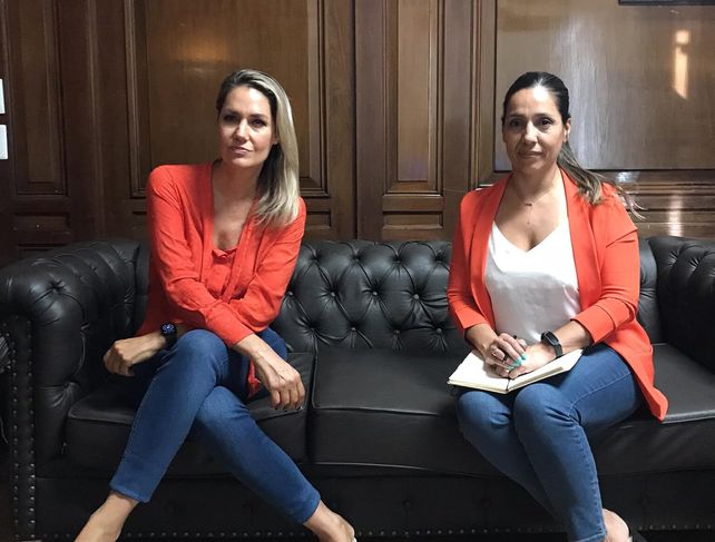 Carolina Losada y Andrea Guacci, en el despacho de la senadora santafesina.