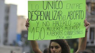 Caruana dijo que la vida no se defiende con el Código Penal