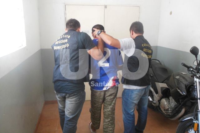 Detuvieron esta mañana al presunto homicida de un joven en Bº Santa Rosa de Lima