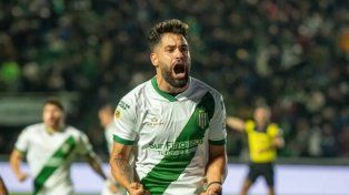 Racing y San Lorenzo se pelean por Milton Giménez de Banfield
