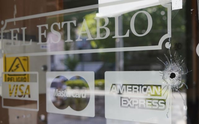Los ataques a locales gastronómicos de Rosario y el fin de la contienda electoral abrieron la puerta a la convocatoria. 