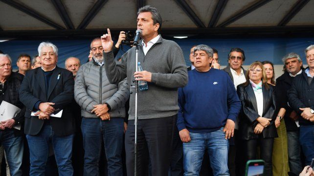 El ministro Sergio Massa también anunció que enviará un proyecto de ley al Congreso para directamente eliminar la cuarta categoría del impuesto a las Ganancias.