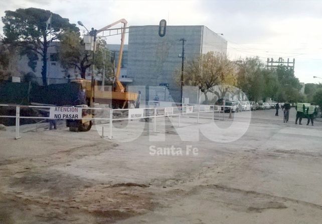 Socavón: habilitaron el tránsito en calle Urquiza a la altura de Bulevar