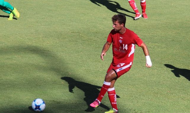 Bruno Pittón sería una de las apuestas de Juan Pablo Pumpido para jugar el Clásico en el 15 de Abril.