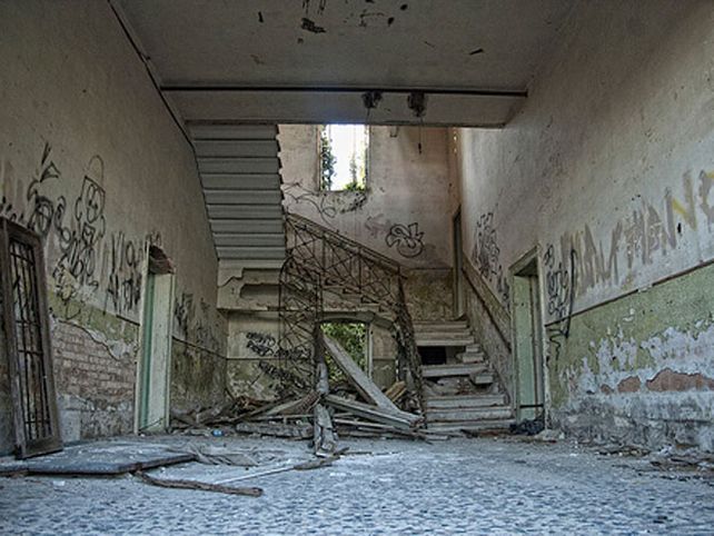 Una isla en Venecia está en venta y se cuentan historias terroríficas sobre ella