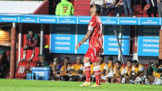 Gabriel Ávalos marcó el único gol de Argentinos.