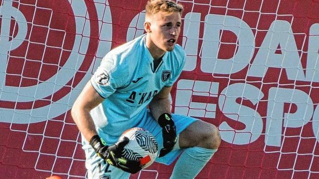 Unión contrató un arquero más con pasado de Selección