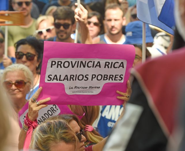 Los gremios pedirán un aumento que permita mantener el poder adquisitivo del salario frente a la inflación.