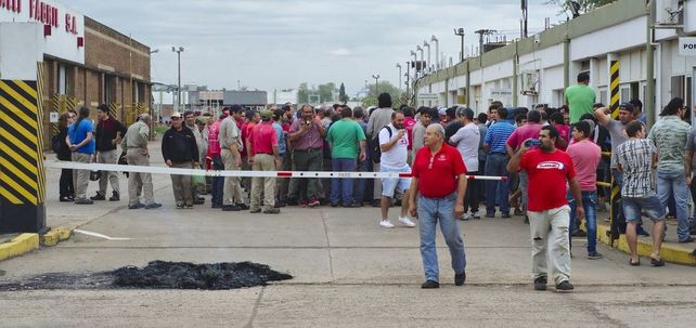 Los trabajadores de Vasalli tomaron la planta de Firmat para prevenir su vaciamiento