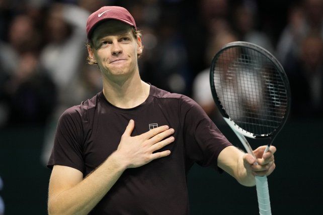 Jannik Sinner ganó en París y recuperó el número uno del mundo