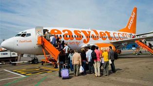 Hubo pánico y debieron evacuar un avión tras una broma de mal gusto de un pasajero