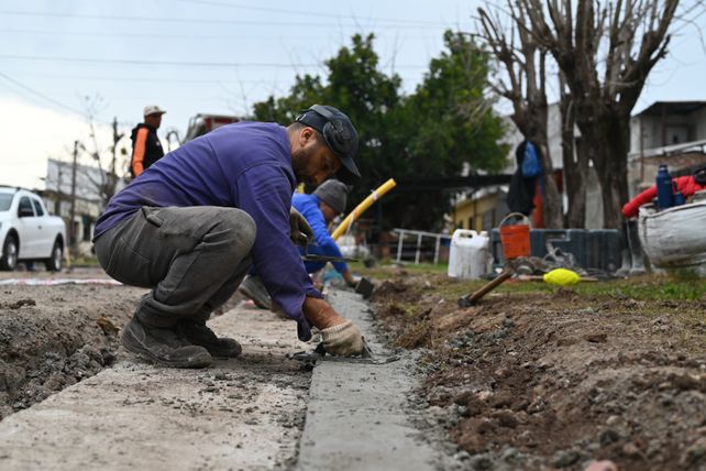 Estas obras están enmarcadas en el Plan de Mejoras Barriales y serán realizadas en diferentes barrios de la ciudad