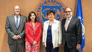 Batakis se reunió con el directorio del FMI en Washington