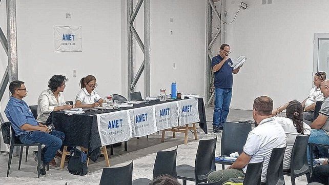 AMET realizó el Congreso Extraordinario Provincial de Delegados