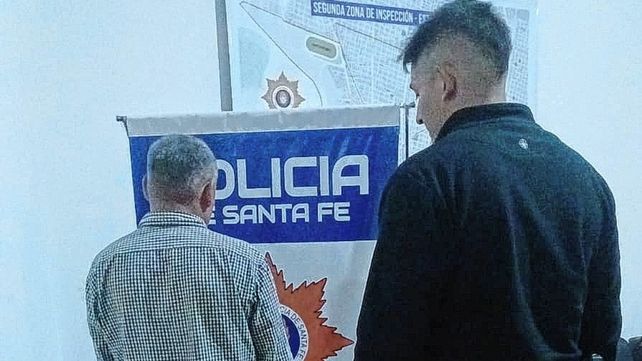 Insólito caso: fue a denunciar a su pareja por violencia de género y él apareció en la comisaría para atacarla
