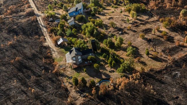 Impactantes imágenes de las áreas afectadas por los incendios en la Patagonia