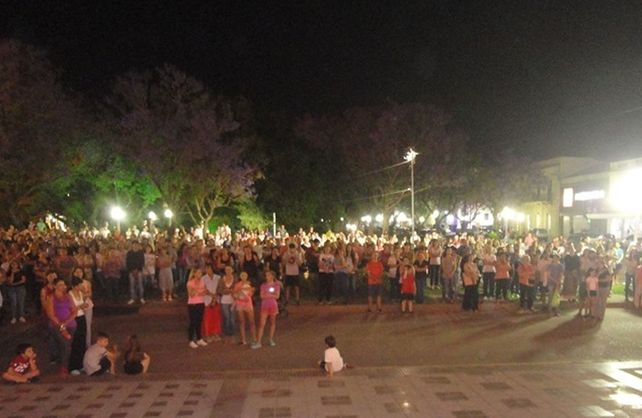 Marcha del silencio en Esperanza.