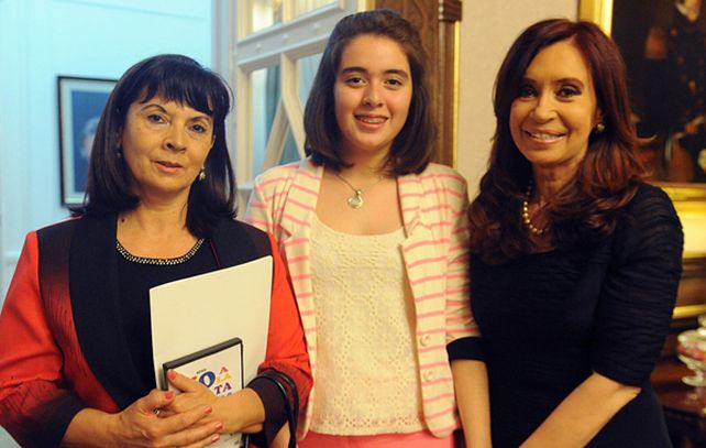 Susana Trimarco y su nieta Micaela Verón fueron recibidas por la presidenta Cristina Fernández.