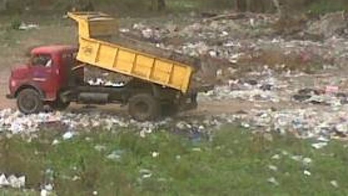 Concordia: Denuncian que camiones municipales arrojan basura en la ...