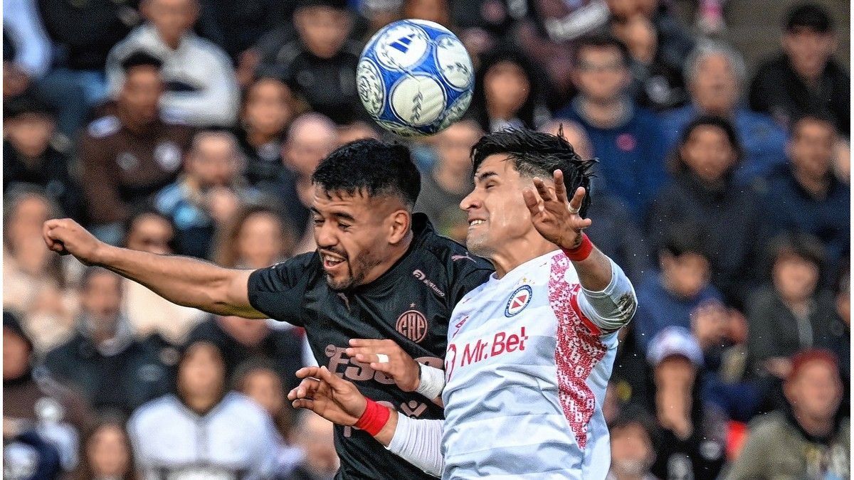 Platense rescató un empate en el clásico ante Argentinos