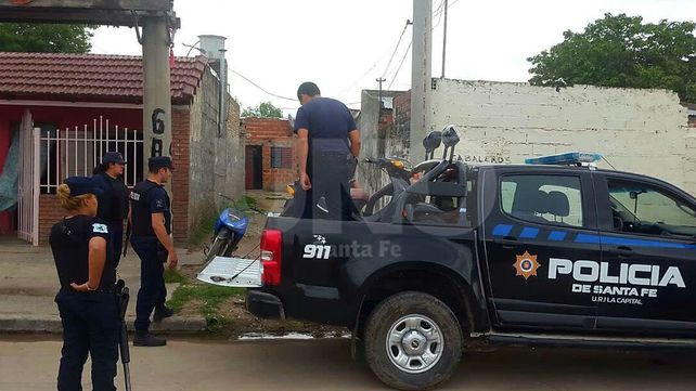Gracias a los vecinos y tras una persecución atraparon a los ladrones que robaron a un delivery