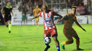 El Pelado tuvo un buen desempeño en el mediocampo del conjunto Rojiblanco.&nbsp;