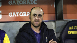Matiás Lequi ya acumula una decena de cotejos como entrenador de Central.