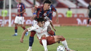 Huracán y San Lorenzo empataron sin tantos en el Ducó, en un cotejo chato y muy trabado.