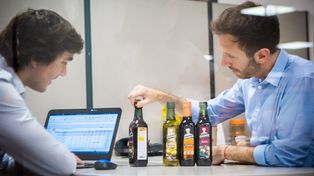 Pueden participar emprendedores, start ups y pequeñas y medianas empresas.