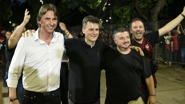 Ignacio Boero y el abrazo con Fuerza Leprosa
