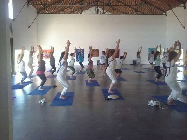 El encuentro en el Puerto demostró el crecimiento del Yoga en Paraná
