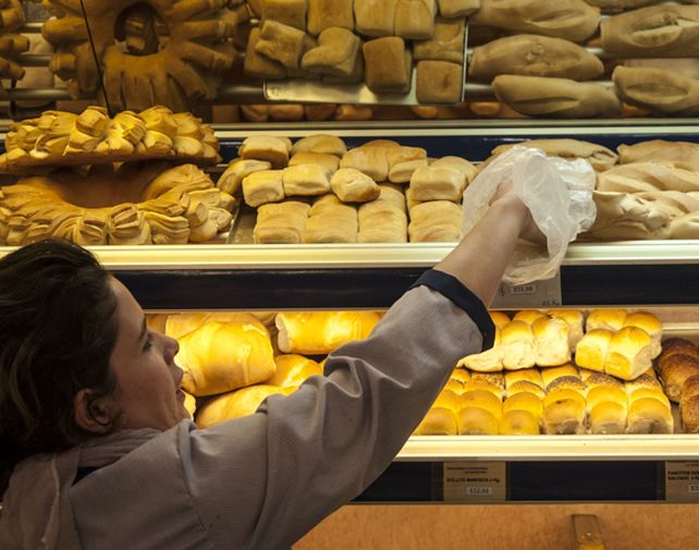 Aplican ley de abastecimiento para frenar suba del pan