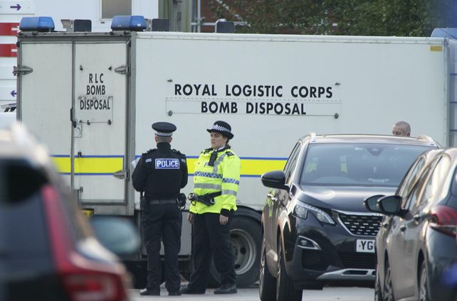 Al menos un muerto y un herido por la explosión frente a un hospital en Liverpool