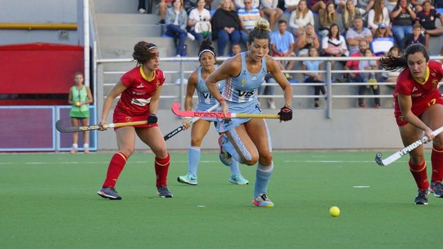 Las Leonas regresaron al triunfo en MdQ