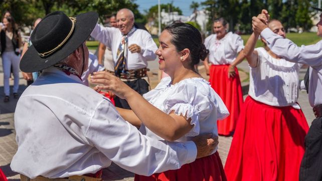 El Festival Folclórico de Guadalupe celebra su 38ª edición con tres noches de música y una propuesta solidaria