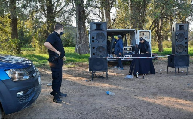 Desbarataron un fiesta clandestina a 34 kilómetros de Rosario