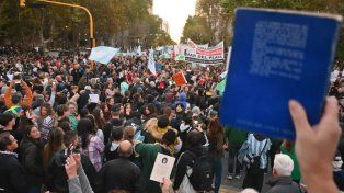 Nuevo paro universitario: exigen aumento salarial y más fondos