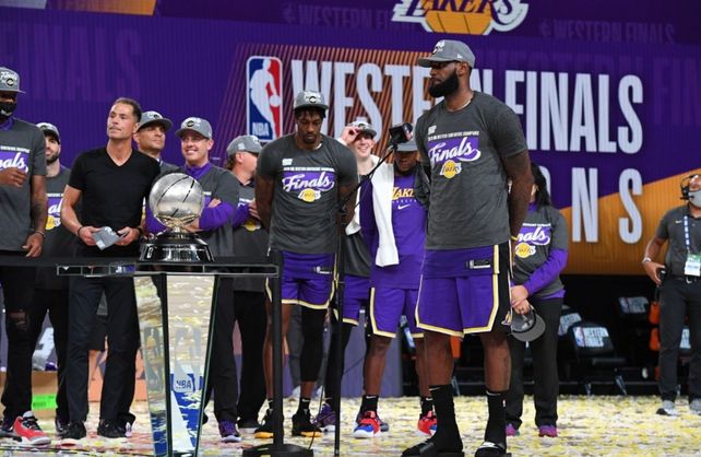 Los Angeles Lakers no quieren iniciar la NBA en diciembre de este año.&nbsp;