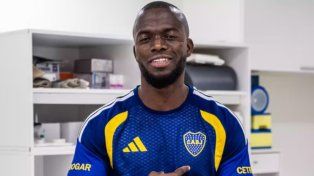 Boca oficializó la llegada de Enner Valencia