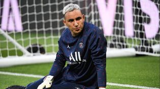 Keylor Navas, ex arquero de Real Madrid y quien fuera figura de la selección de Costa Rica, está en problemas.