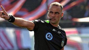Federico Beligoy, director del arbitraje argentino, resolvió cesantear a Diego Abal, luego del gol anulado a Gimnasia el pasado fin de semana.