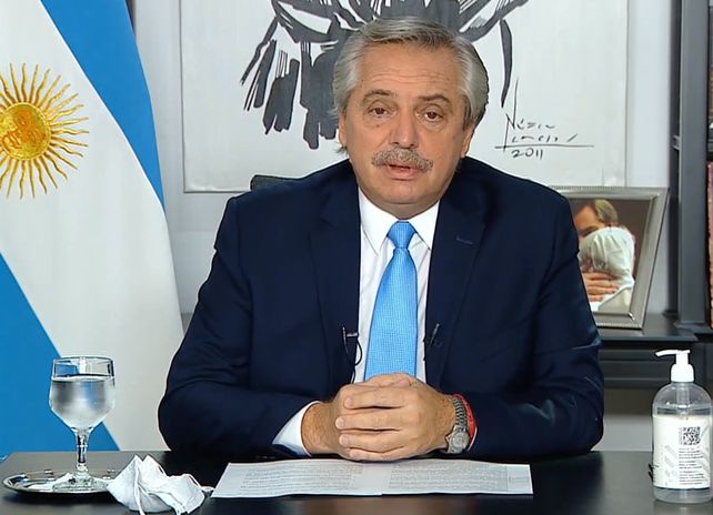 El gobierno dispuso restringir la circulación nocturna en el Amba y pidió que adhieran las provincias y municipios