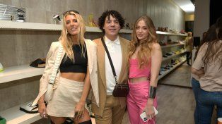 Sarkany presentó temporada en Alto Rosario shopping