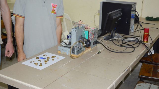 Alumnos hicieron una impresora  3D con materiales reciclados