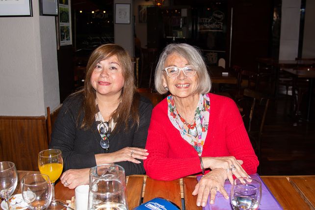 Silvia Bueno y Marisa Chazarreta