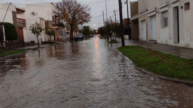 La intensa lluvia provoca anegamientos en gran parte de Entre Ríos