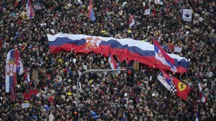 Serbia negó haber usado un cañón sónico para reprimir manifestantes